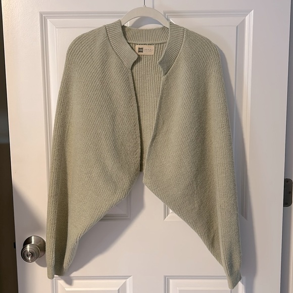 LOOK BY M Bolero Knit Cardigan Sage - Picture 2 of 4